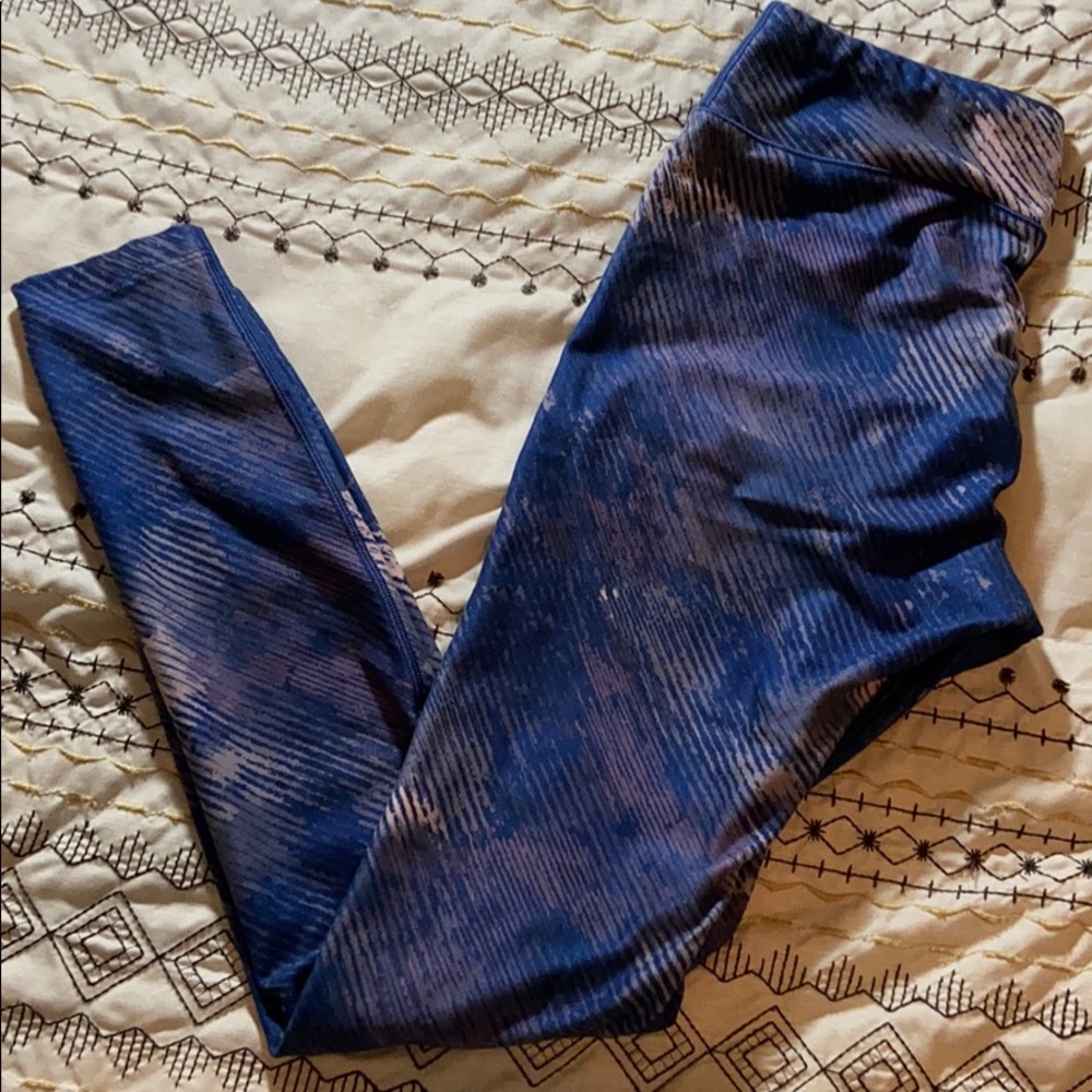 BCG size small leggings